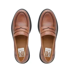 Chase Tan Chunky Loafers