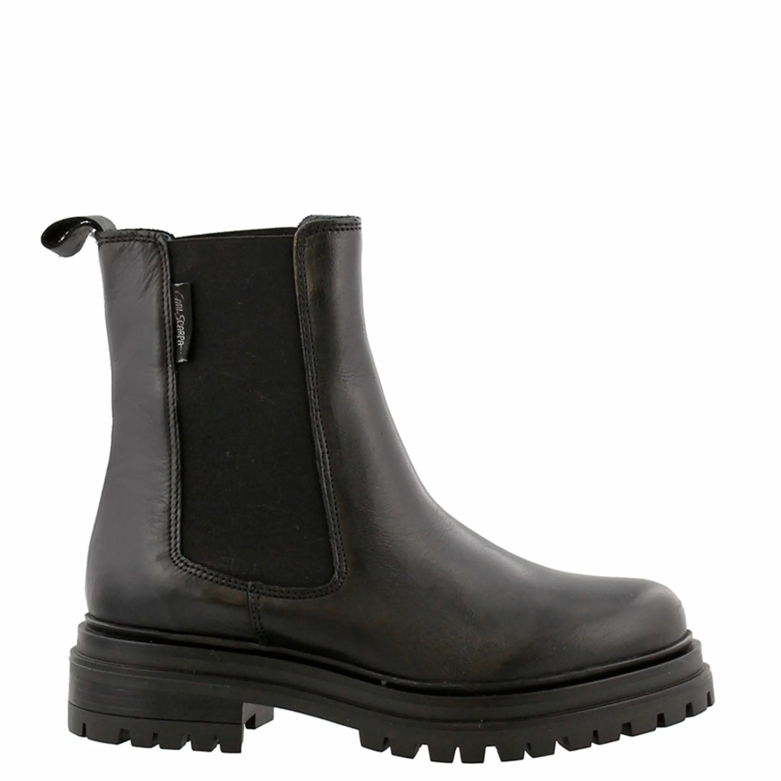 Selessia Black Leather Chelsea Boots