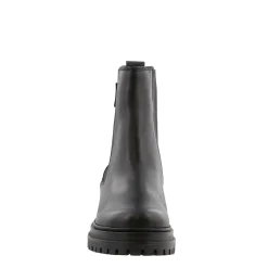 Selessia Black Leather Chelsea Boots